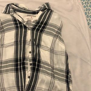 Hemmed cut off flannel